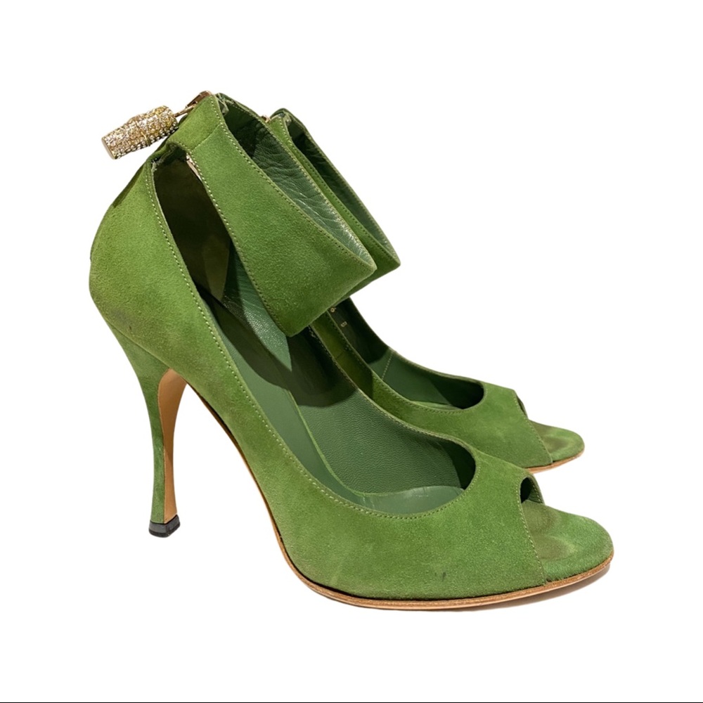 Gucci Suede Sandal with Swarovski Crystal Zipper Pull Size 6